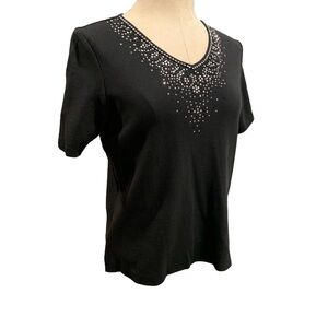 Large Quacker Factory Women's V-Neck  Rhinestone Embellished Short Sleeve Black